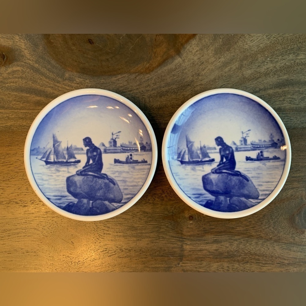Pair Royal Copenhagen Decorative Mini Plates Langelinie Made Denmark 2-2010 Vtg.